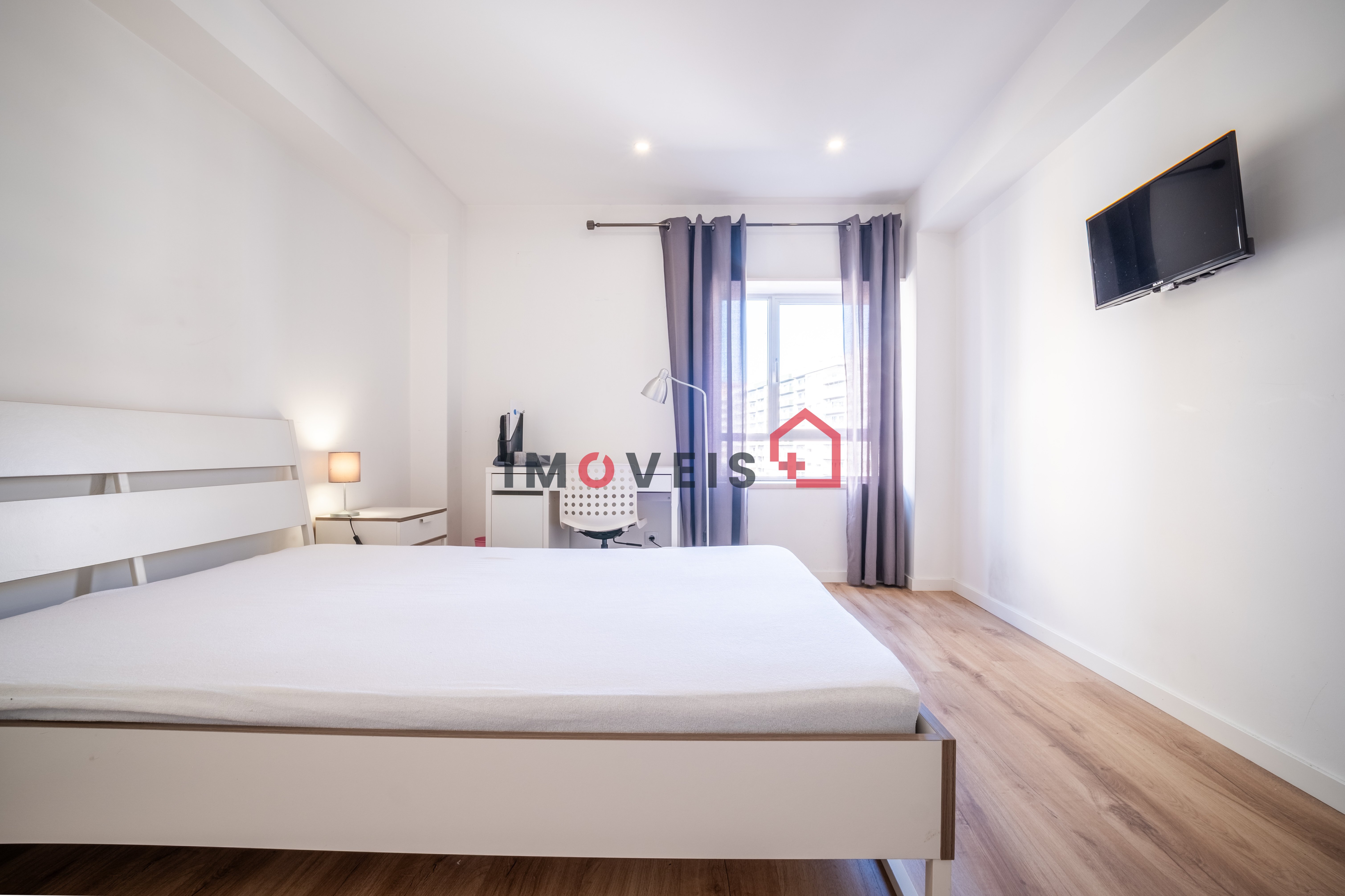 Apartamento T4 (ex-T3) - Marquês de Pombal (Foto 13)