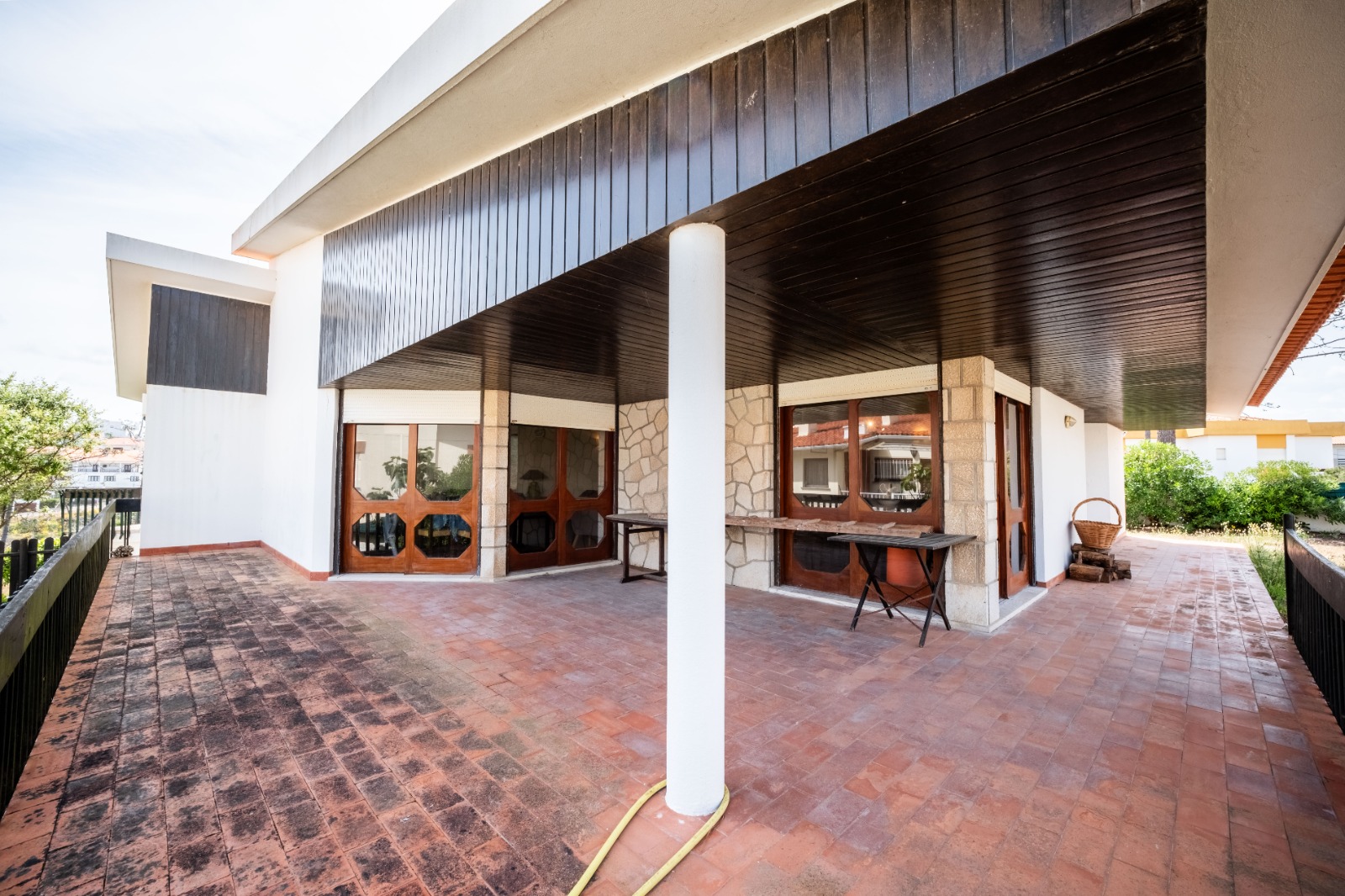 Moradia individual em São Pedro de Moel | Lote de 900 m² | Vista parcial de mar | Garagem para 3 viaturas - imagem 8